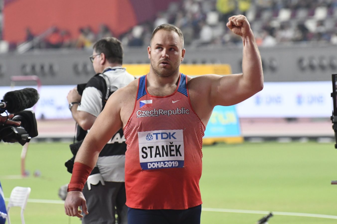 71273728_2427104767379149_8597167192372412416_o