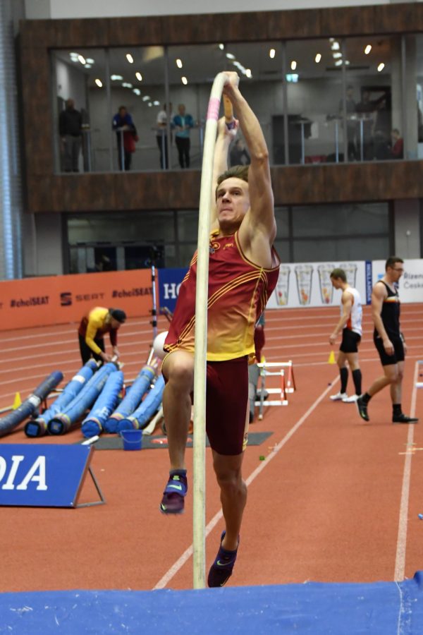 HMČR-v-atletice-sobota-16.2-14