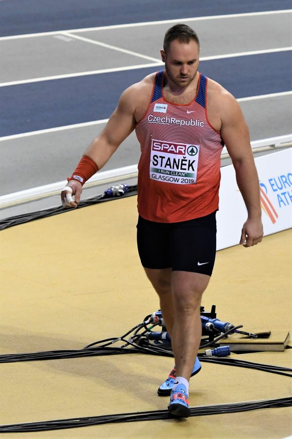 Staněk-Tomáš-kval-vrh-koulí-1.-pokus-HME-2019-12