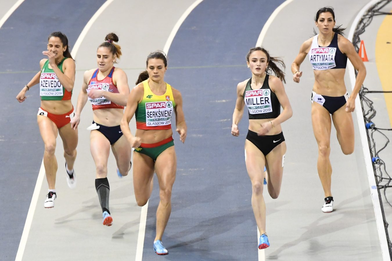 Vondrová-Lada-rozběh-na-400-m-HME-2019-4